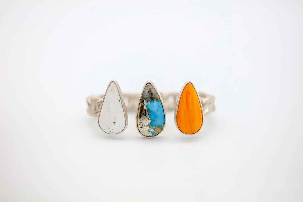 White Buffalo, Persian Turquoise & Rosarita Two-Finger One of One Ring – view 4