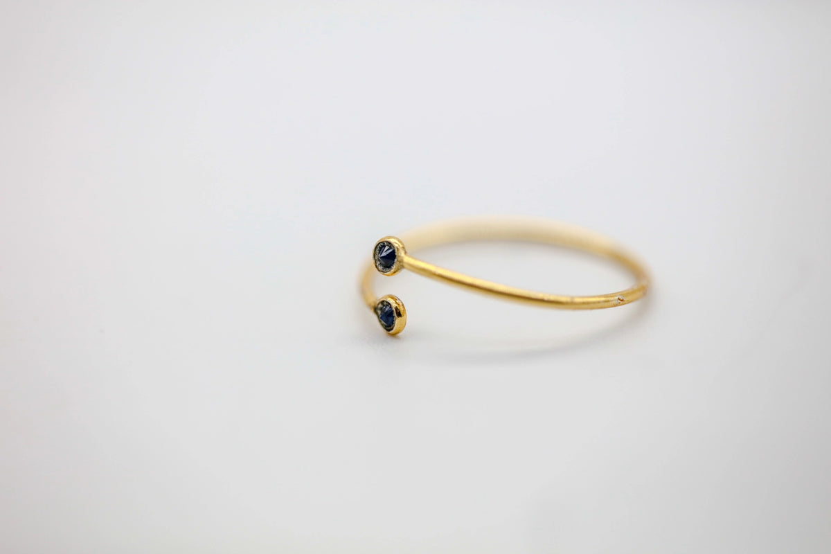 Black Spinel Infinity Ring – view 2