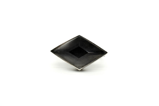 Two-Finger Quartz Ring with Architectural Settings