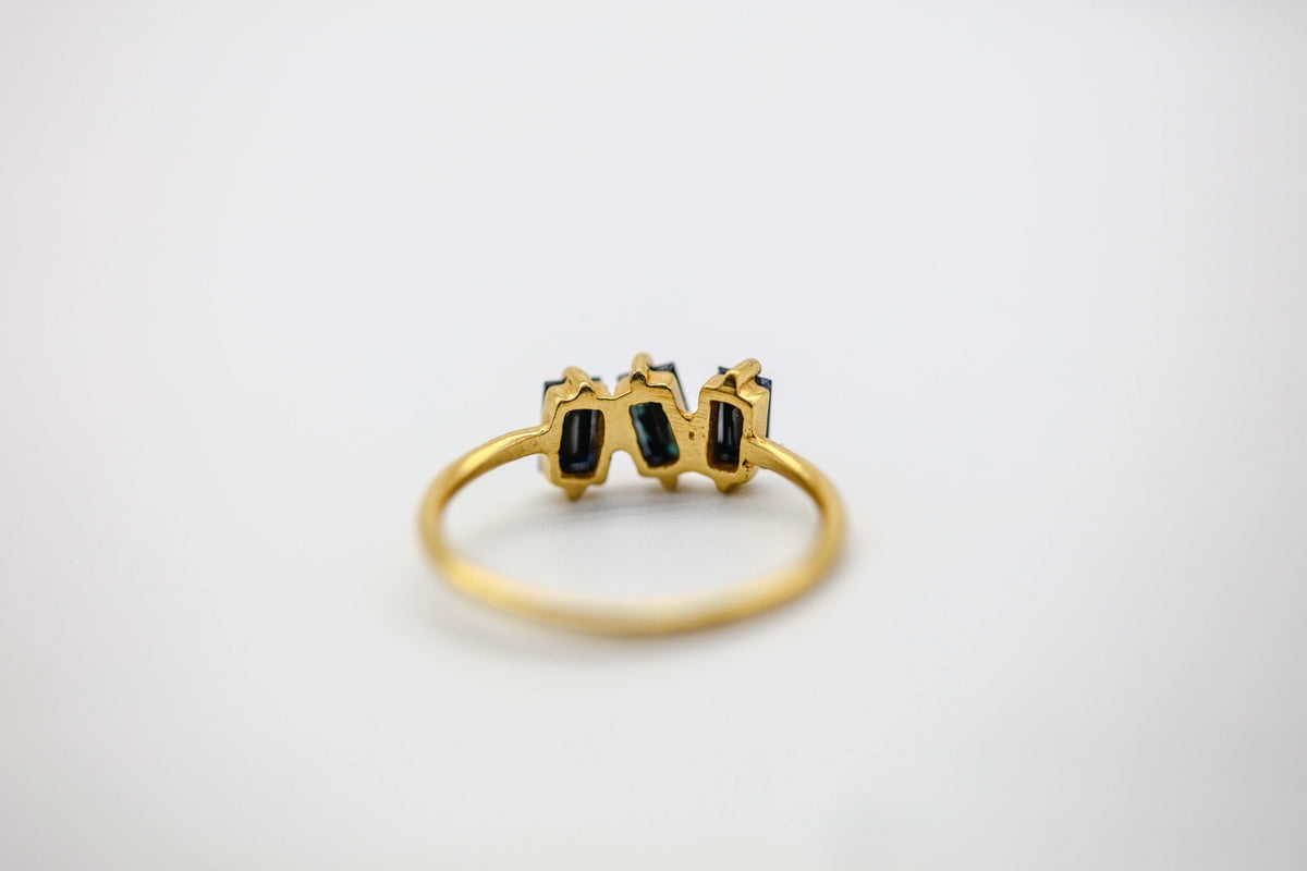 Blue Sapphire Three-Stone Ring – view 4
