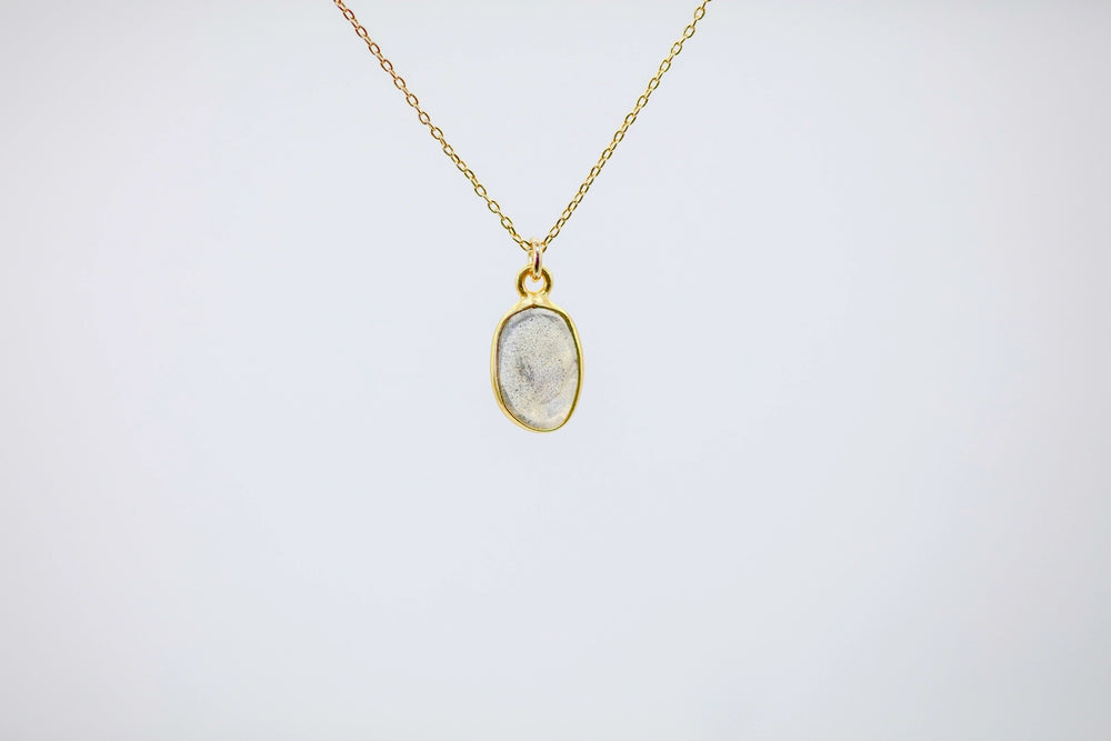 Labradorite Oval Pendant – view 2