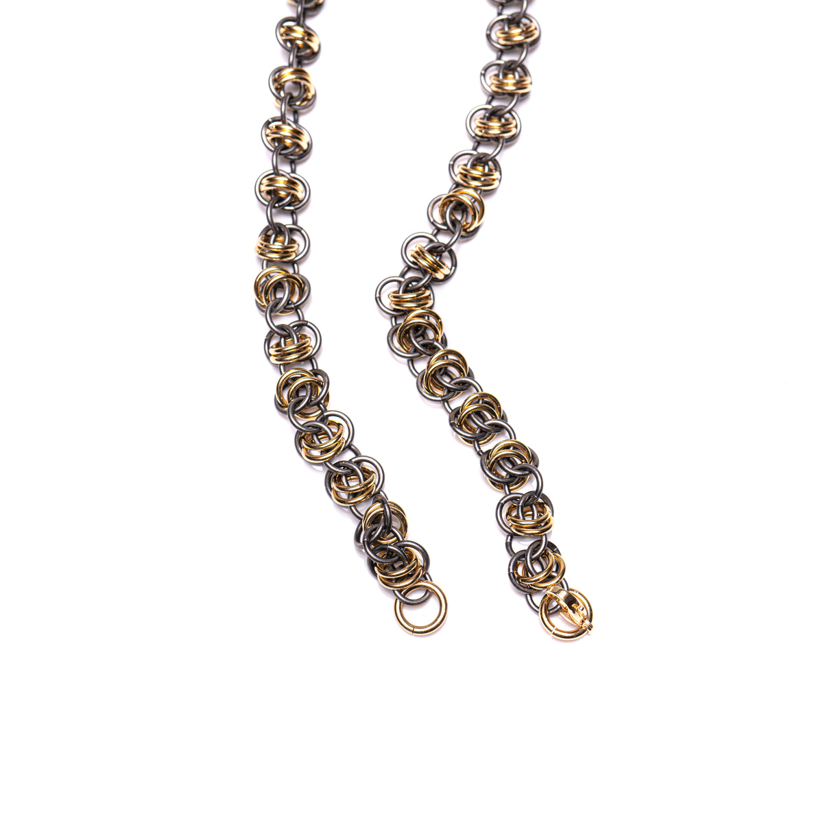 Bobo’s Signature Chain