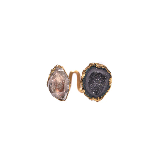 Herkimer Diamond Geode Wavy Band Ring — 2021