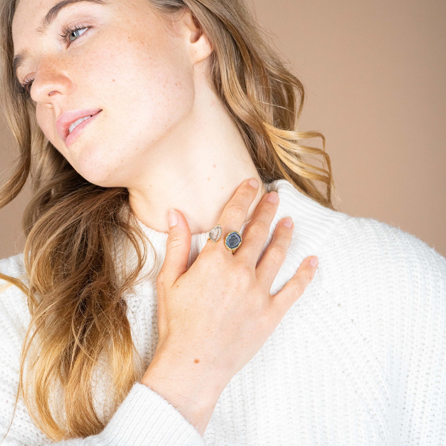 Herkimer Diamond Geode Wavy Band Ring — 2021
